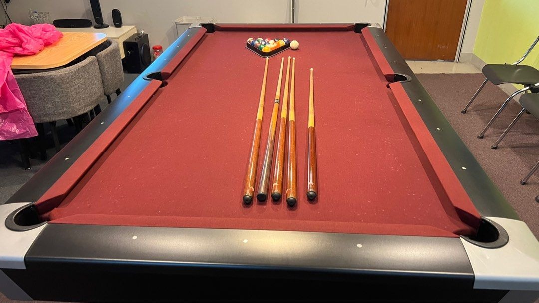 used Brunswick pool table Black wolf